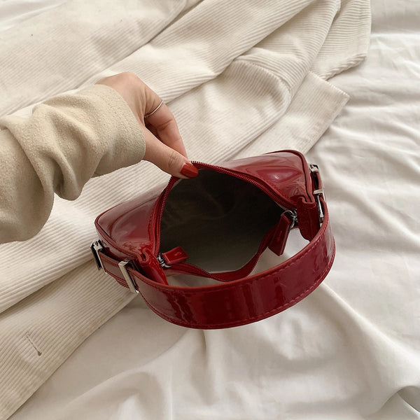 BELLA | VINTAGE HALF-MOON BAG