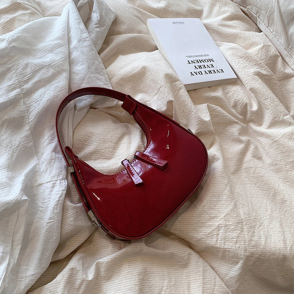 BELLA | VINTAGE HALF-MOON BAG