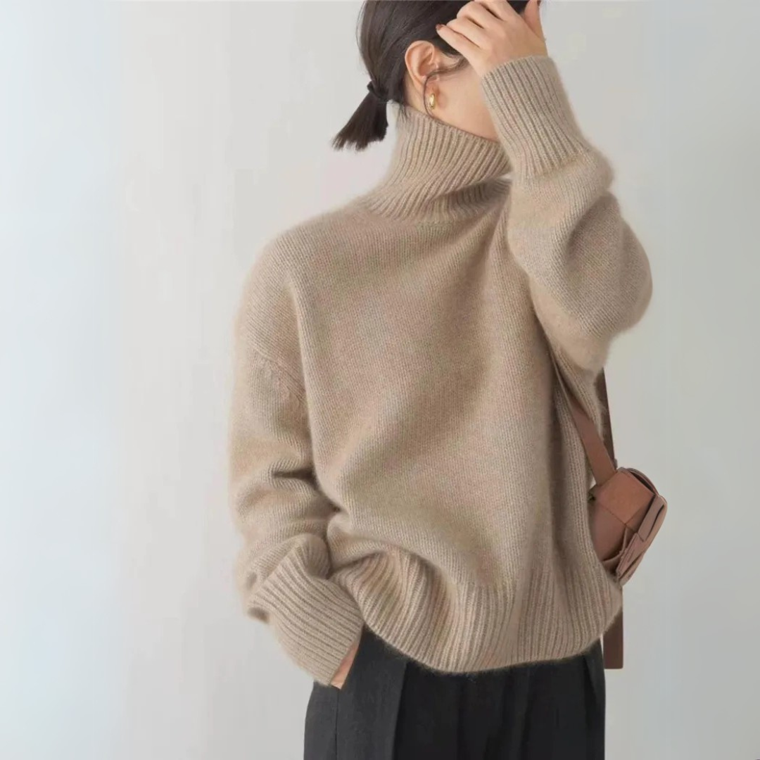 Francesca | Luxurious Turtleneck Sweater