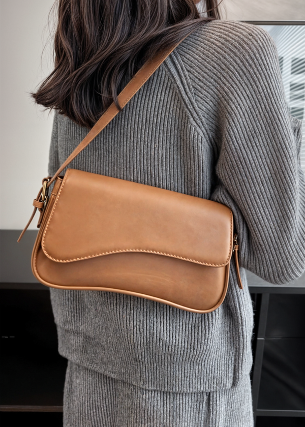 BIANCA ESSENTIAL CROSSBODY BAG