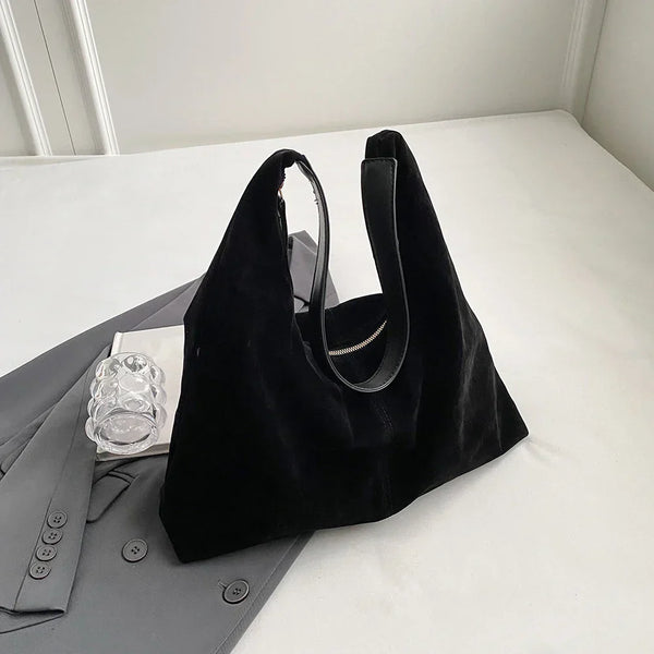LIV | RELAXED HOBO BAG