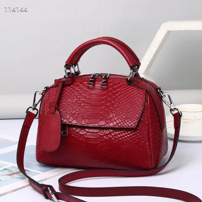 Emma™ | Elegant Crocodile-Pattern Leather Handbag