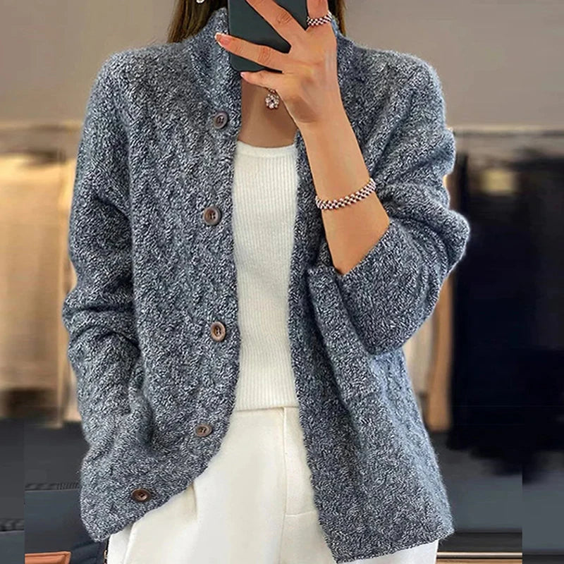 Nathalie | Classic Cardigan