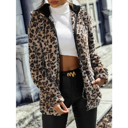 Scarlett | Cosy Jacket In Leopard Plush