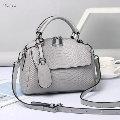 Emma™ | Elegant Crocodile-Pattern Leather Handbag