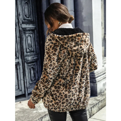 Scarlett | Cosy Jacket In Leopard Plush