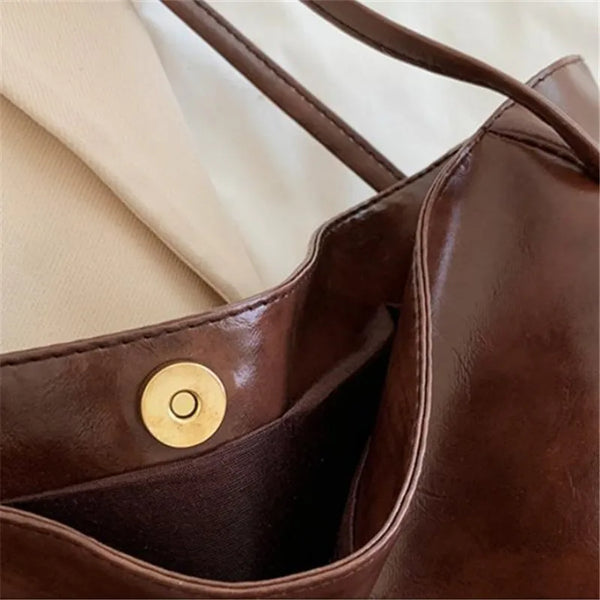 LISA | SPACIOUS BROWN TOTE